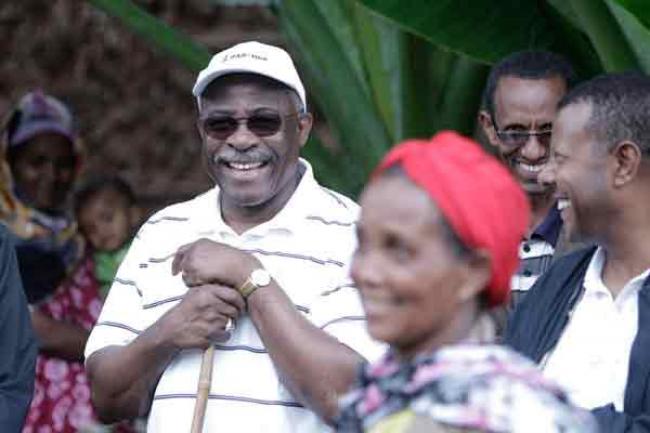 Head of UN rural poverty agency wins inaugural Africa Food Prize, dedicates it to “millions of African women who silently toil to feed their families†Head of UN rural poverty agency wins inaugural Africa Food Prize, dedicates it to “millions of African women who silently toil to feed their familiesâ€