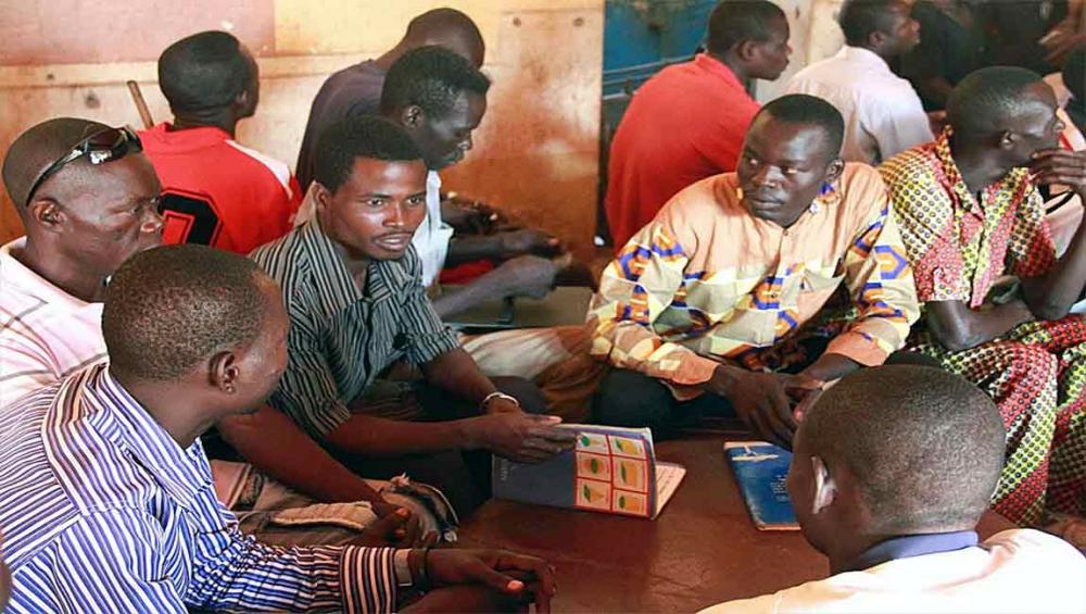 Central African Republic: ‘Restoring hope,’ UN agriculture agency helps ex-fighters start anew Central African Republic: ‘Restoring hope,’ UN agriculture agency helps ex-fighters start anew