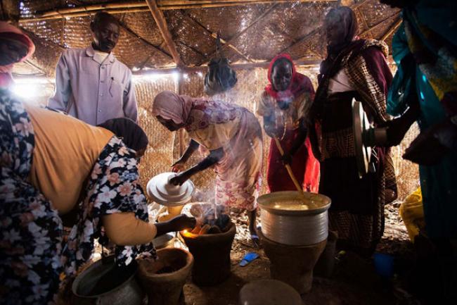 UN agency unveils push to make cooking safe for 10 million people by 2020