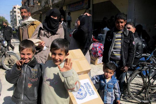 UNICEF brings aid to displaced Yarmouk families in Damascus suburb