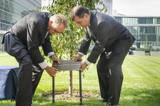 UN: Commemorative plaque joins ‘Tree of Peace and Unity’ marking end of WW II