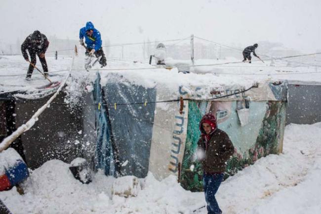 UN ramps up relief efforts as huge Mid-East snowstorm threatens Syrian refugees
