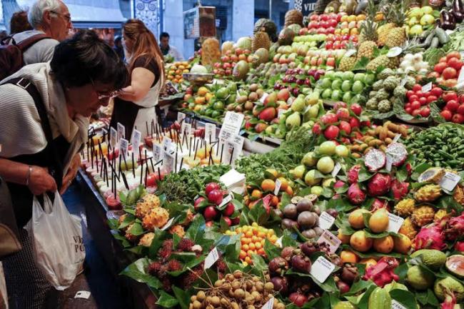 New UN report projects steady decline in food prices over next decade New UN report projects steady decline in food prices over next decade