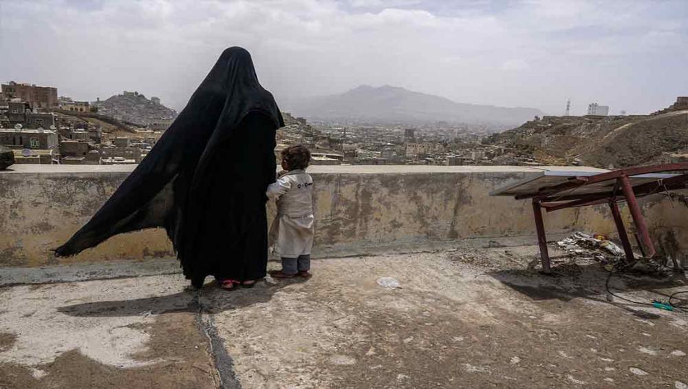 Yemen facing largest famine the world has seen for decades, warns UN aid chief Yemen facing largest famine the world has seen for decades, warns UN aid chief