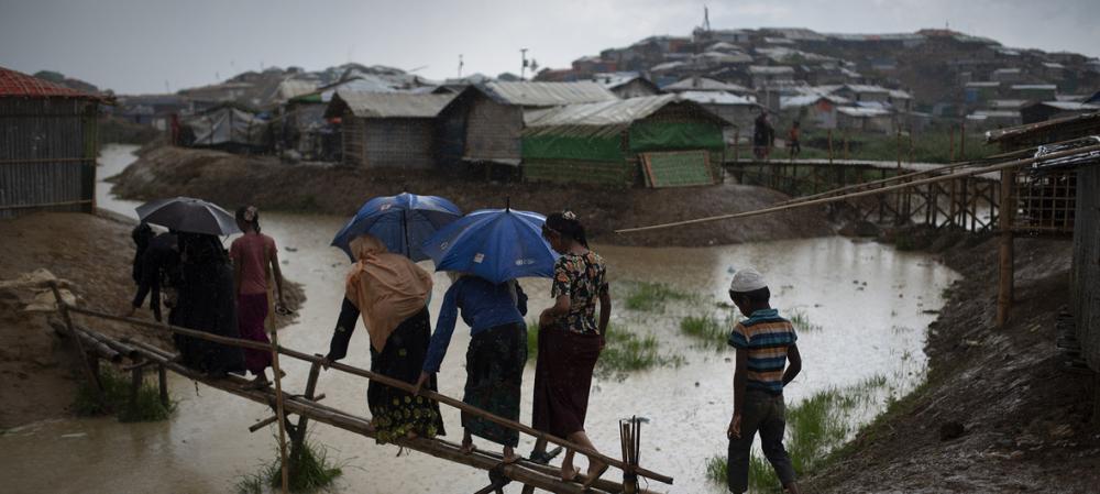 Bangladesh: Head of UN refugee agency calls on Asia-Pacific leaders to show ‘solidarity’ with Rohingya refugees