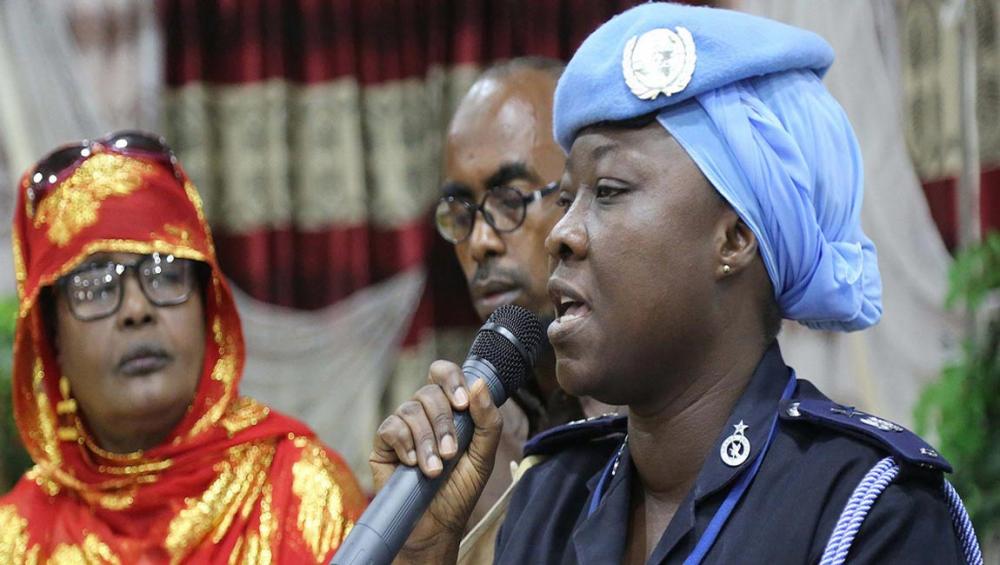 UN police officer recognized for protecting vulnerable Somali women from abuse