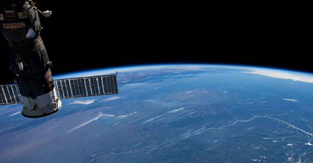 Space sector works to keep societies and economies on track during COVID-19 Space sector works to keep societies and economies on track during COVID-19