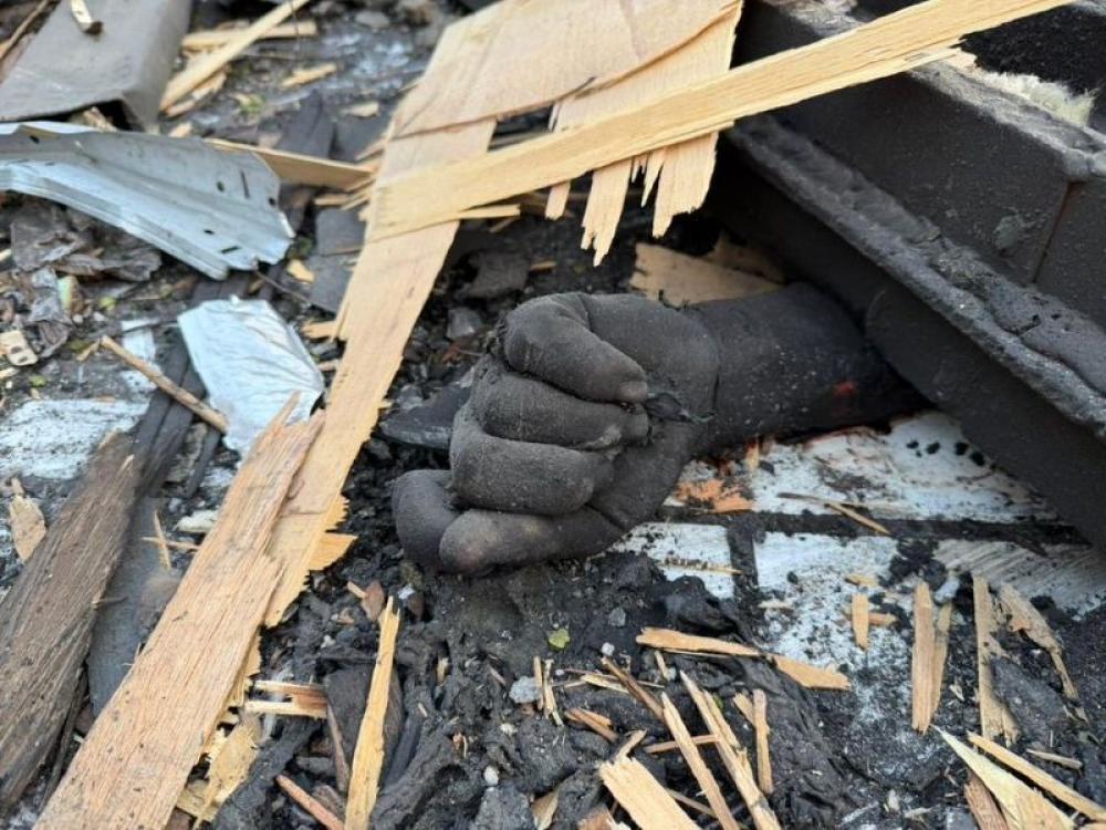 Airstrike on Afghanistan hospital: Taliban blames Pakistan, 400 dead 