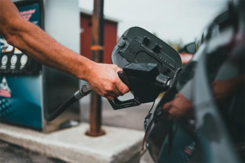 Pakistan: Prices of petroleum products reach record levels Pakistan: Prices of petroleum products reach record levels