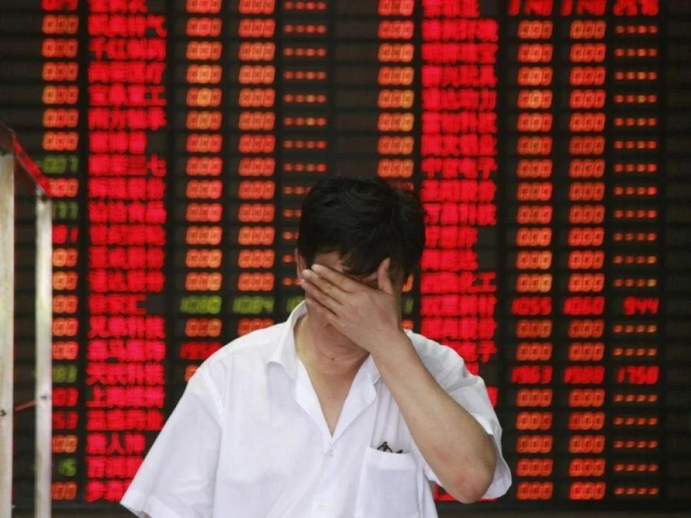 COVID-19 concern: Chinese stocks tumble to multi-year lows in New York and Hong Kong