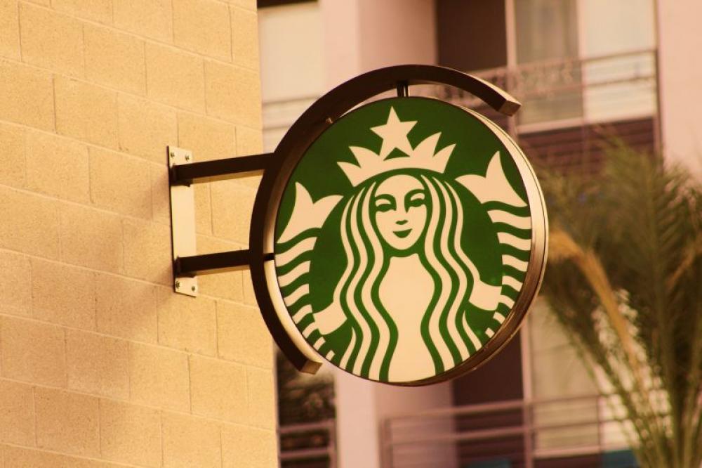 Starbucks plans to axe 300 US employees 