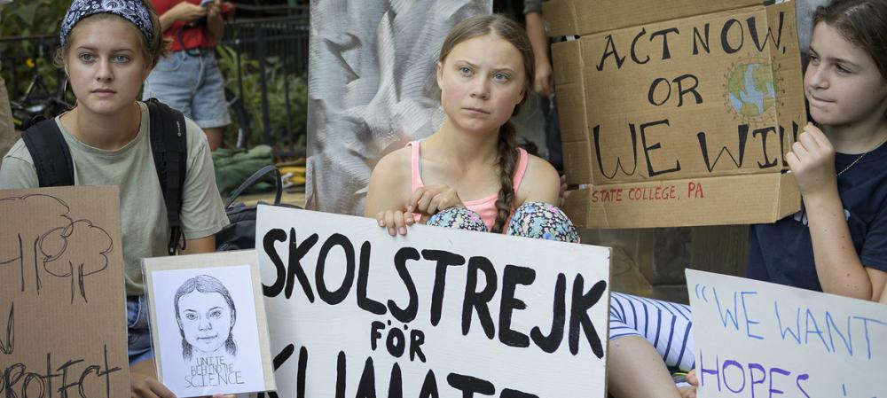 Activist Greta Thunberg gets preview of UNHQ ahead of climate summit