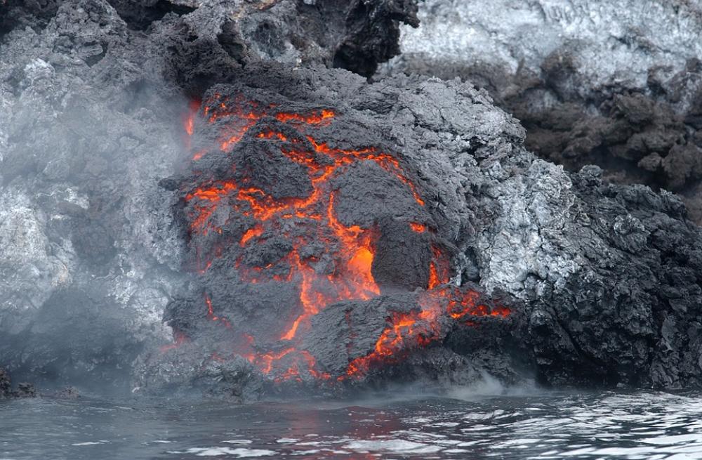 Evacuations underway in several towns in Philippines due to Volcanic activity - Reports