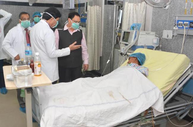 Union Health Minister inspects hospitals to review preparedness on H1N1