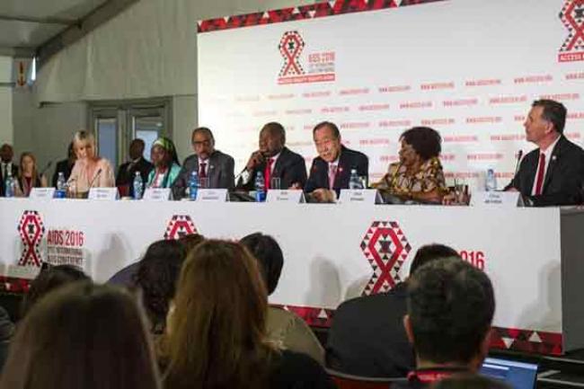 Addressing AIDS conference in South Africa, Ban calls for scaling up global response