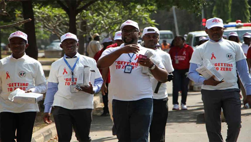 AIDS-related deaths decline; 19.5 million people on life-saving treatment – UN report AIDS-related deaths decline; 19.5 million people on life-saving treatment – UN report