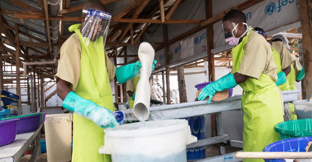 ‘Air bridge’ vaccination operation begins for Ebola-hit communities in DR Congo ‘Air bridge’ vaccination operation begins for Ebola-hit communities in DR Congo