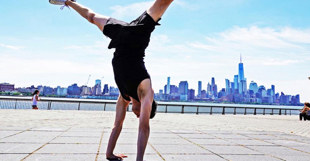 On International Yoga Day, UN spotlights power of ancient practice to help ease COVID stress