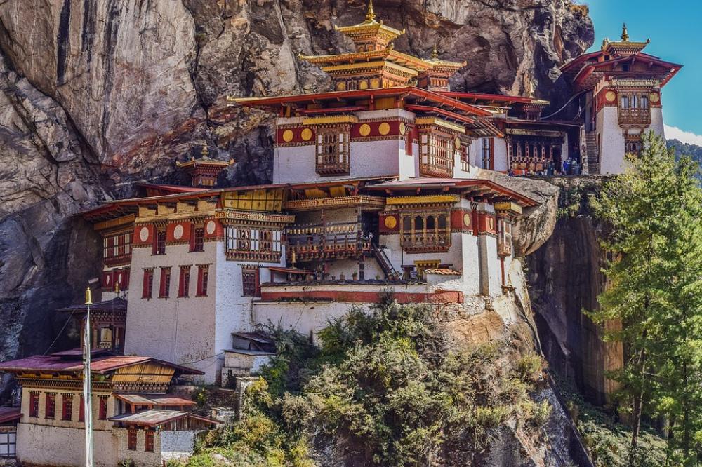 U.S. tourist confirmed as 1st COVID-19 case in Bhutan