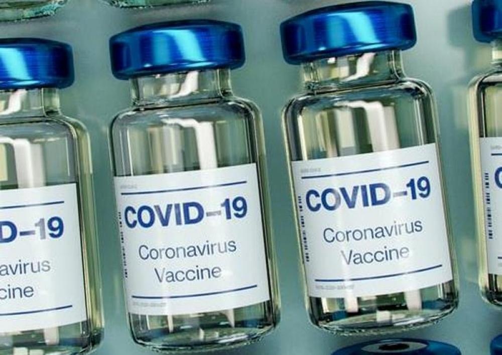 China: Locals rushing to take COVID vaccine jabs as first cases of community transmission occurs in over three weeks