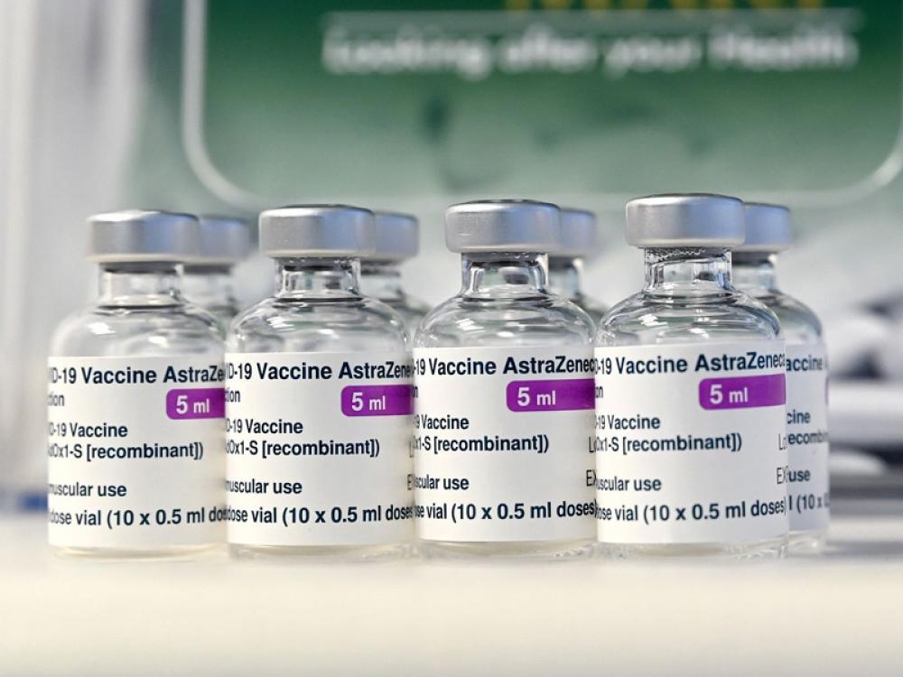 Thai authorities planning to mix Oxford's AstraZeneca with China's Sinovac vaccine amid rising COVID-19 cases Thai authorities planning to mix Oxford's AstraZeneca with China's Sinovac vaccine amid rising COVID-19 cases