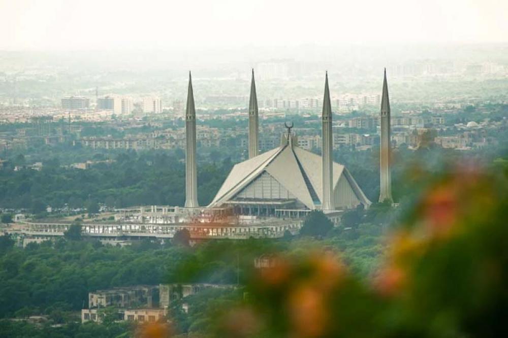 Pakistan: Islamabad authorities planning to impose smart lockdown as positivity rate hits 10.66 pct