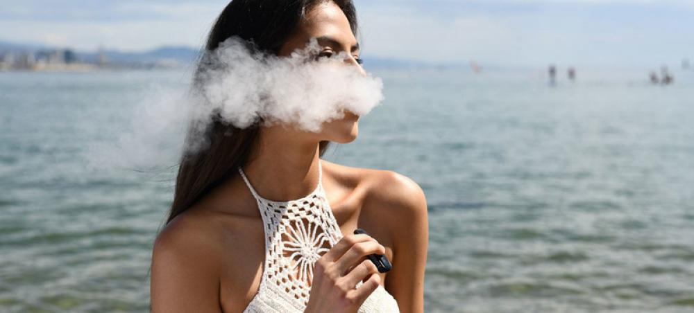 WHO warns children aged 13 to 15 worldwide are using e-cigarettes at rates higher than adults