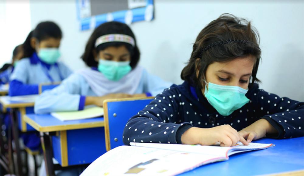 A classroom in Karachi after reopening of schools in June 2021/Image by Muneer Ahmed//Unsplash