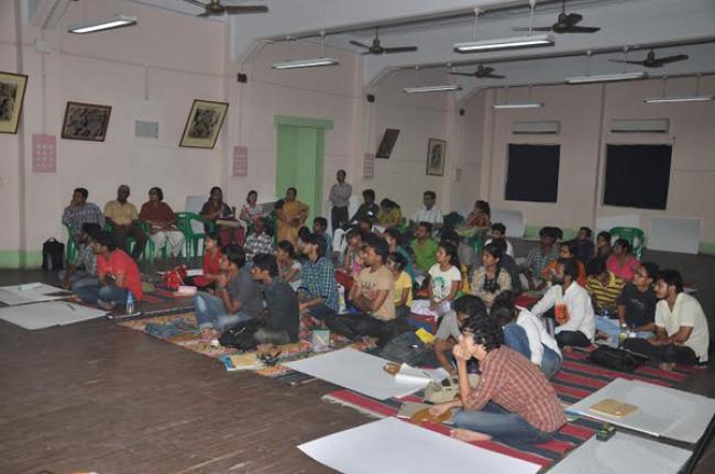 Kolkata: West Bengal State Akademi of Dance Drama Music, Visual Arts holds ten-day workshop on ‘Set Design in Different Media’