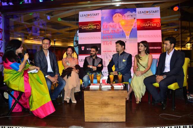 Actors Prosenjit, Dev and Paoli Dam launch Ram Kamal Mukherjee’s book ‘Long Island Iced Tea’