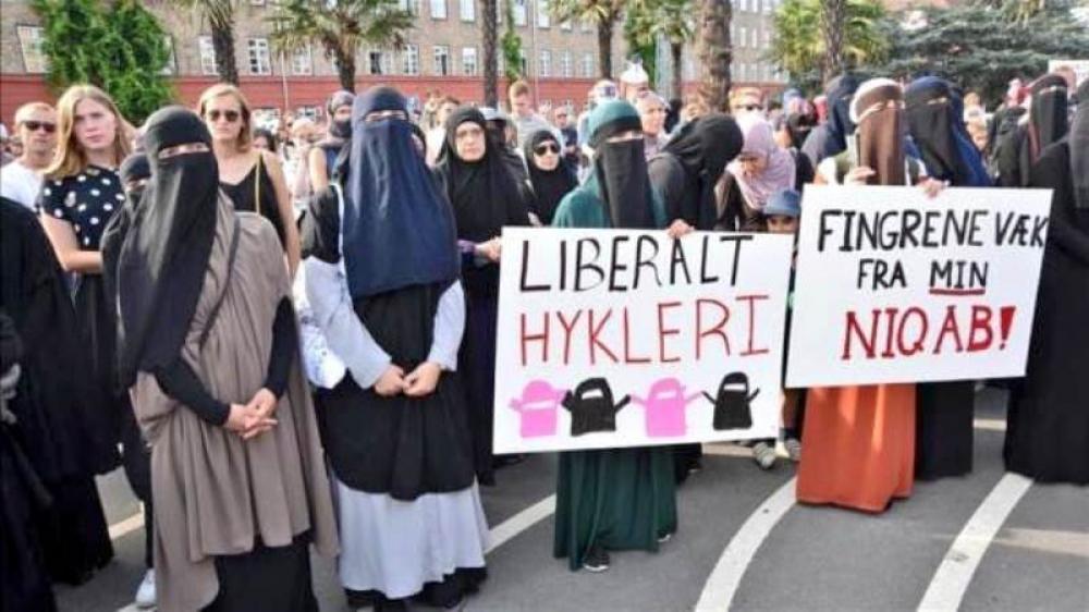 Woman attracts fine for wearing niqab in Denmark