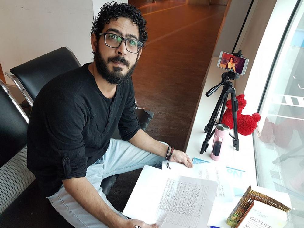Syrian man who was living in Malaysia airport reaches Canada Syrian man who was living in Malaysia airport reaches Canada