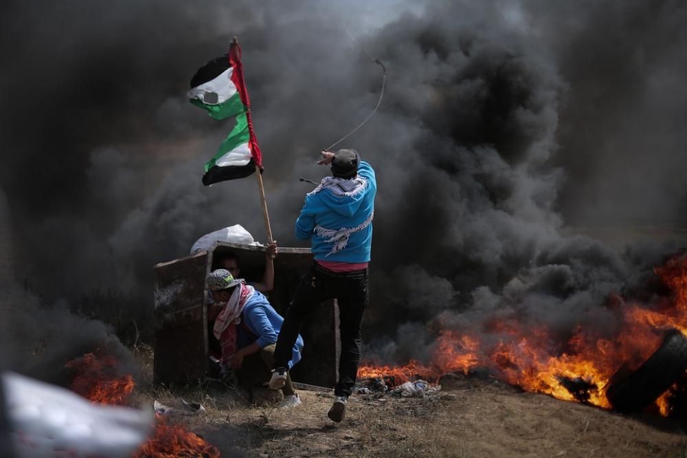 49 Palestinians injured in clashes with Israeli soldiers in eastern Gaza: official