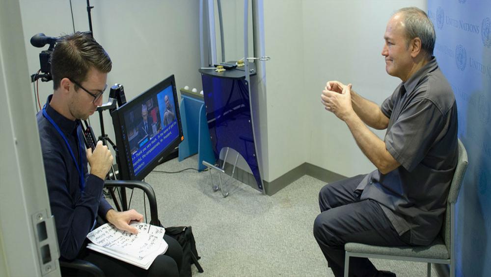 Sign language protects &lsquo;linguistic identity and cultural diversity&rsquo; of all users, says UN chief