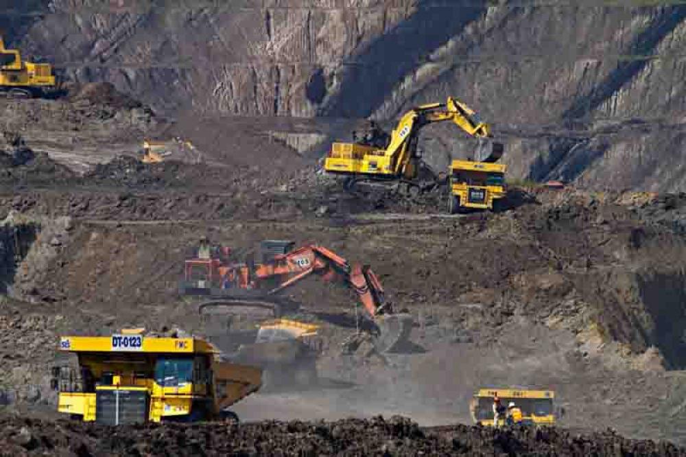 21 miners trapped underground in China's Xinjiang after mine floods: Reports 21 miners trapped underground in China's Xinjiang after mine floods: Reports