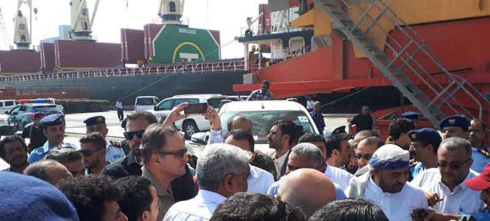 Yemen: Health, environment and economy remain under threat from stricken oil tanker