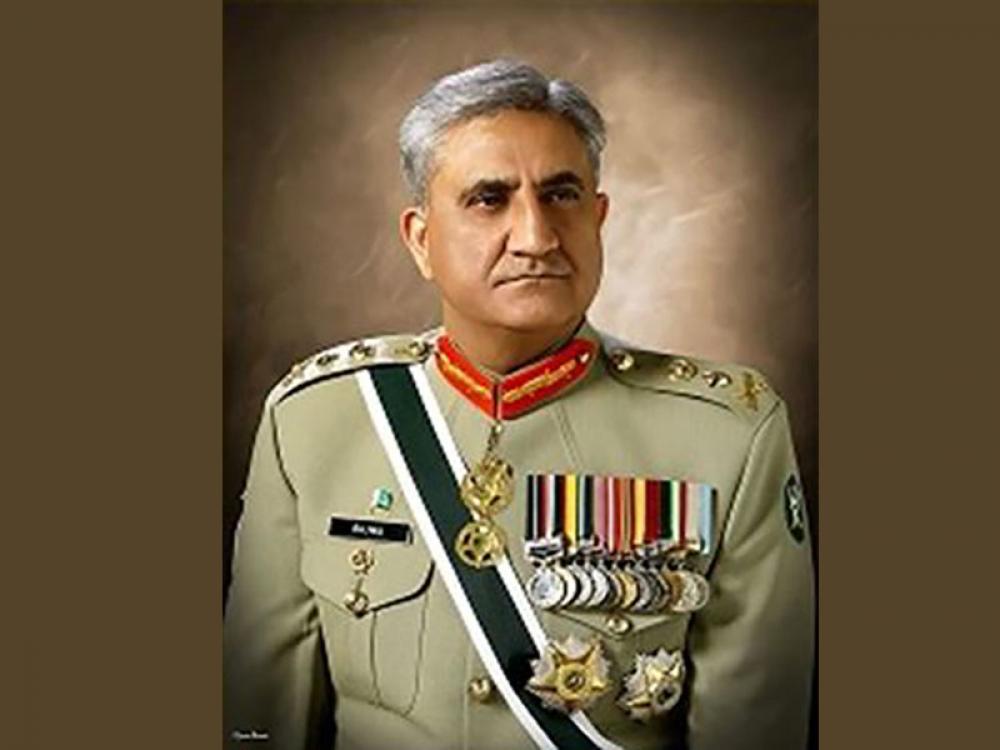 Pakistan court convicts Ex-General