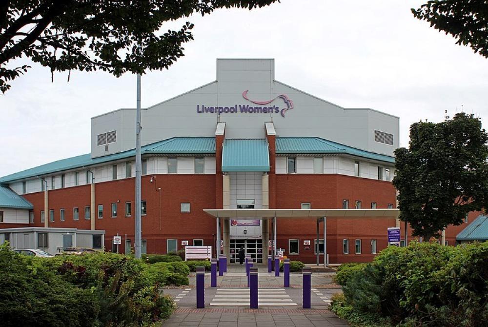 Liverpool: Car explosion outside hospital leaves 1 dead, another hurt Liverpool: Car explosion outside hospital leaves 1 dead, another hurt