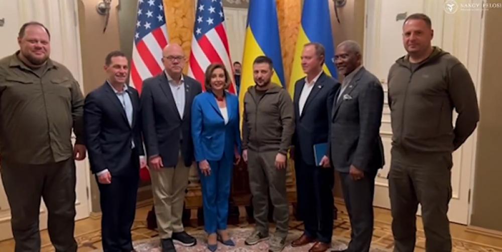 US House Speaker Nancy Pelosi visits Ukraine, meets President Zelenskyy 