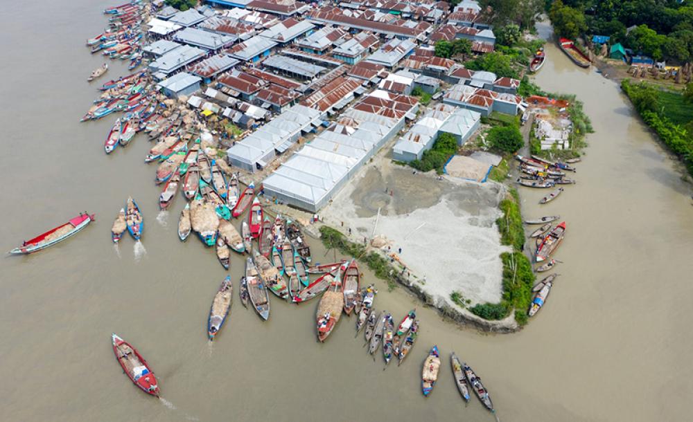 24 killed in Bangladesh boat capsize