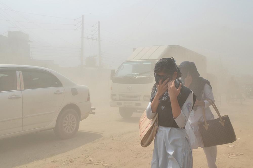 High air pollution level creating physical, mental health hazards in Bangladesh: World Bank