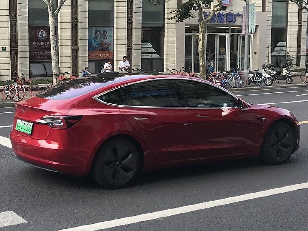 Chinese police stop Tesla cars on specific routes in Sichuan province since Xi