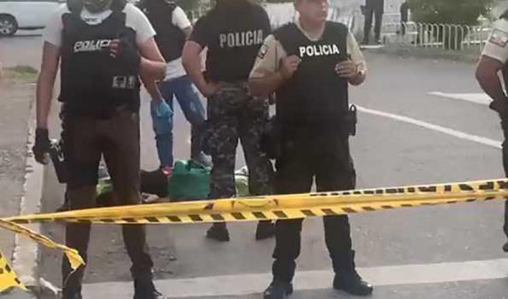Ecuador: 9 dead in armed attack on fishing port