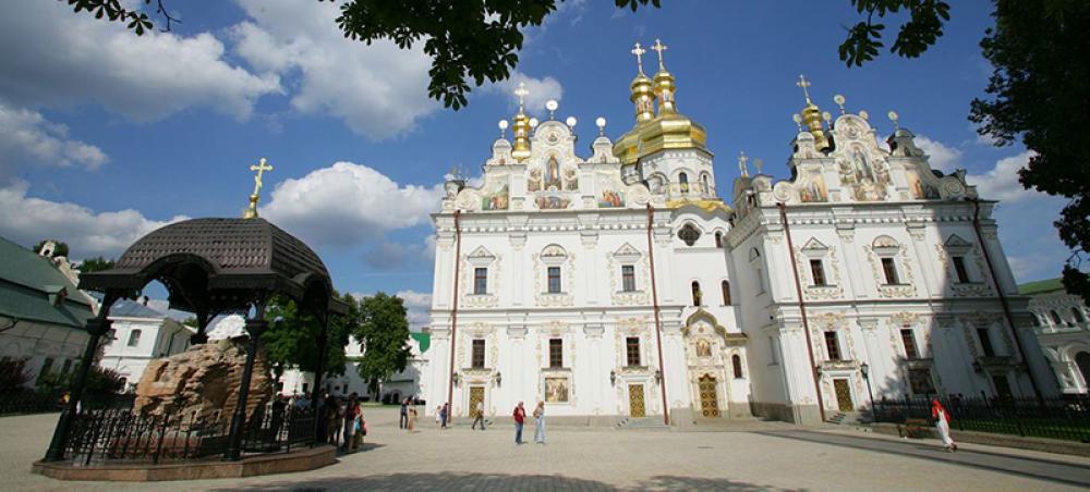 Ukraine: UN adds historic Kyiv cathedral and monastery to danger list