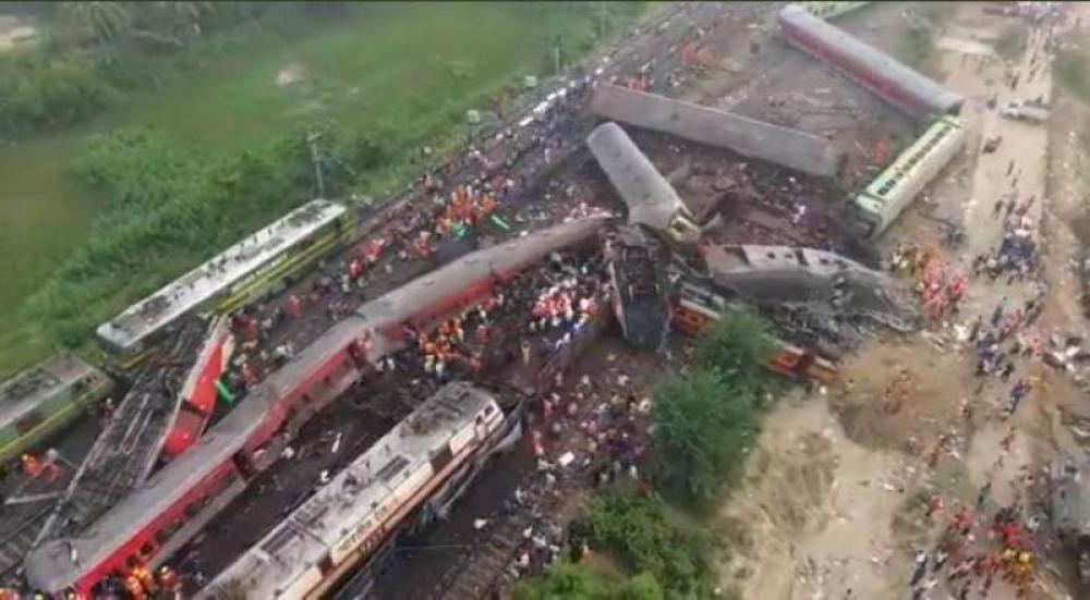 Death toll in Indian train mishap touches 233 Death toll in Indian train mishap touches 233