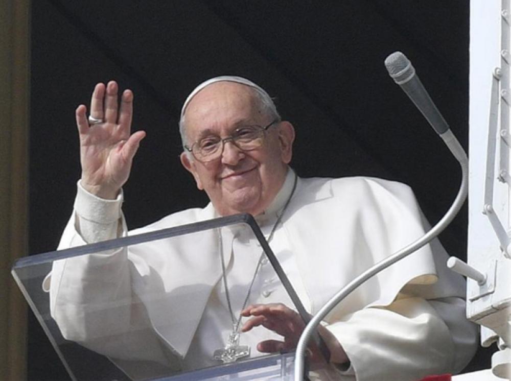 Pope Francis calls surrogacy as 'deplorable' 