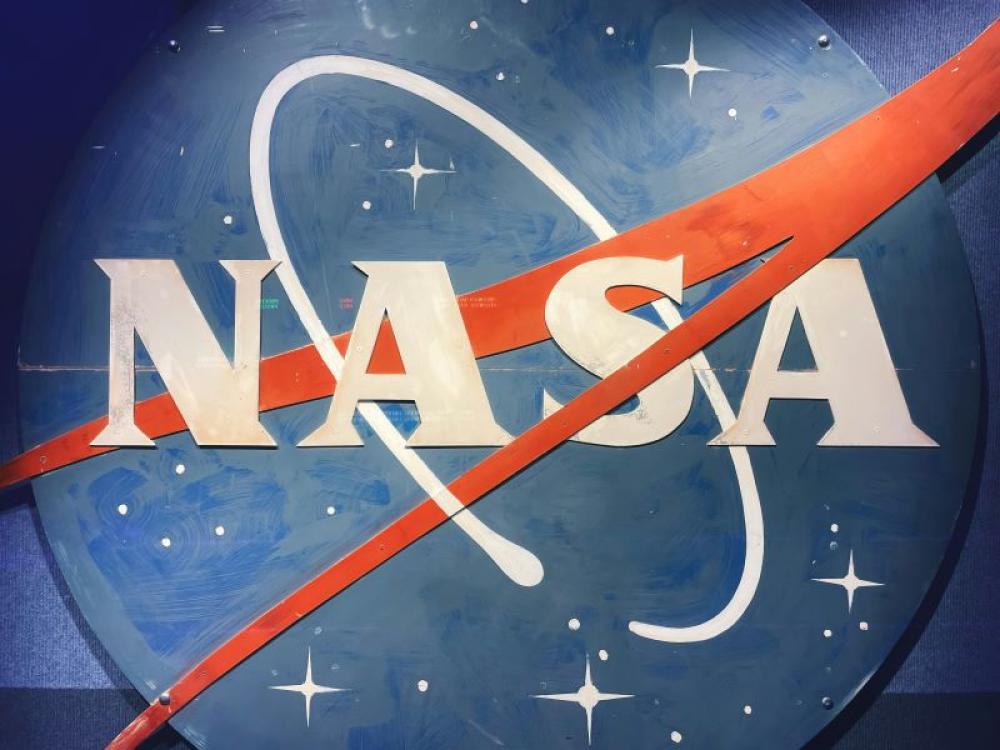 NASA selects Space X to develop vehicle for safe deorbit of International Space Station