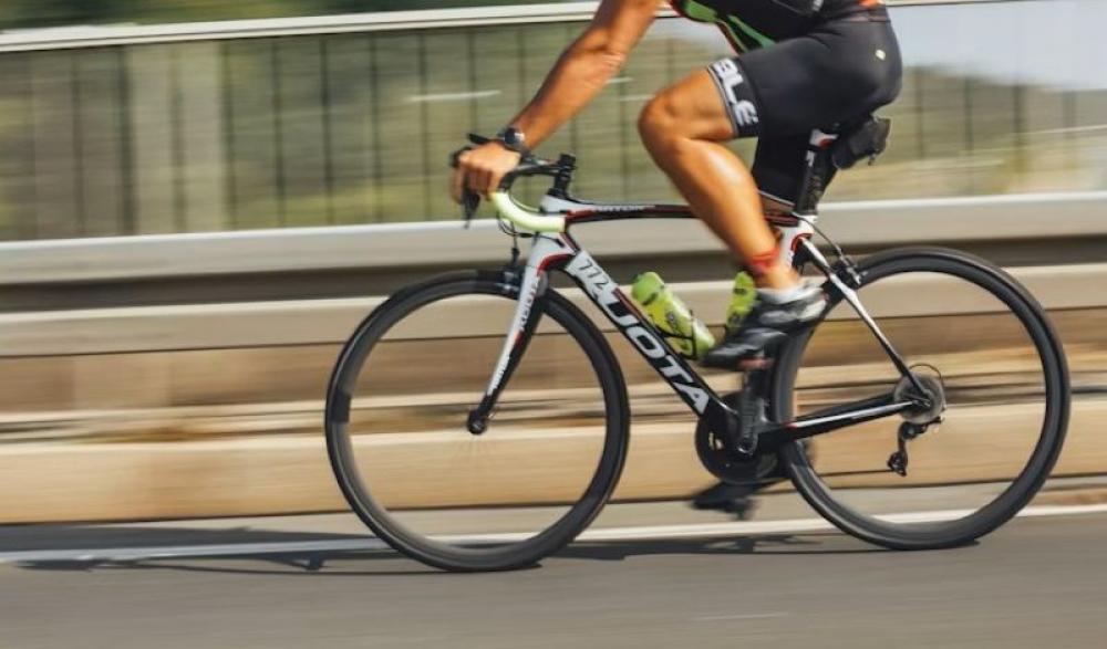 Pakistan trip turns sour: German cyclist robbed on highway 