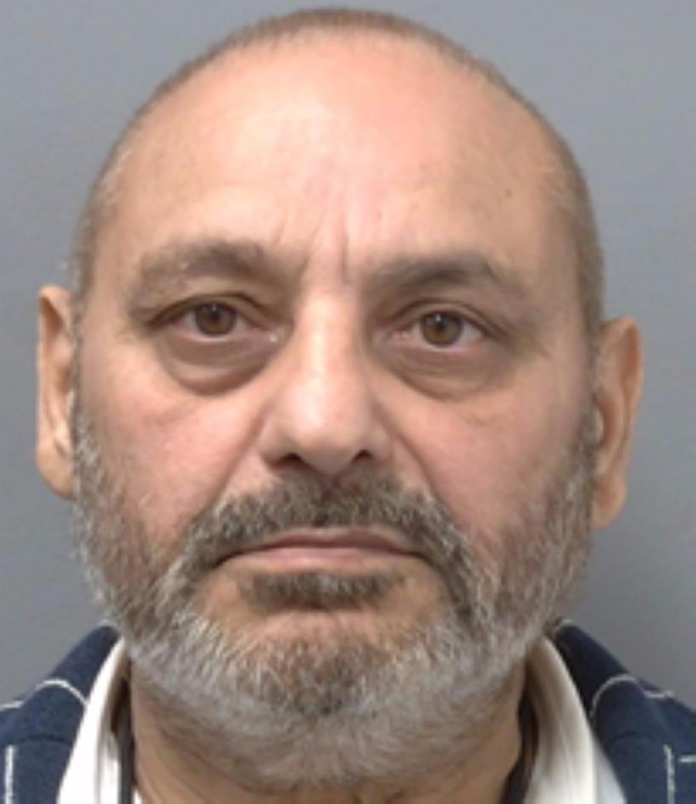 Man arrested in Canada over Ponzi-style investment fraud 