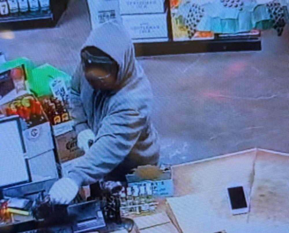 56-year-old Indian-Origin Shopkeeper Shot Dead in US Store Robbery; Suspect Flees